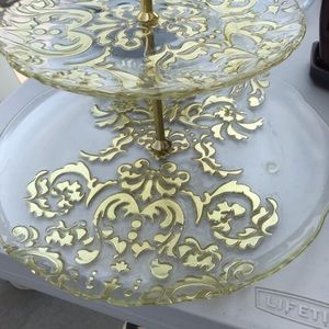 2 tier glass appetizer/dessert plate